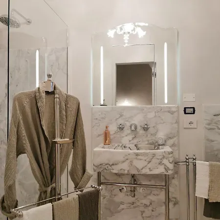 Palazzo Maresgallo & Couette-café