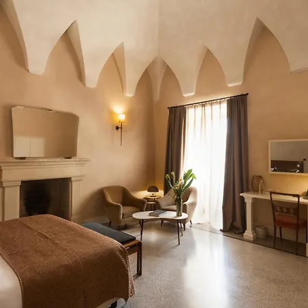 Bed & Breakfast Palazzo Maresgallo & Lecce