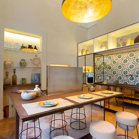 Palazzo Maresgallo & Panzió 4*