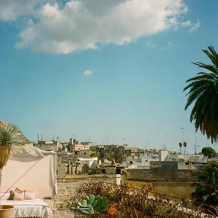 Palazzo Maresgallo & Panzió 4*