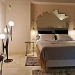 Palazzo Maresgallo & B&B