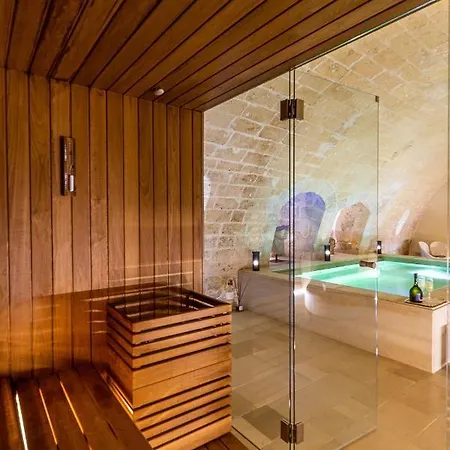 Palazzo Maresgallo 4*