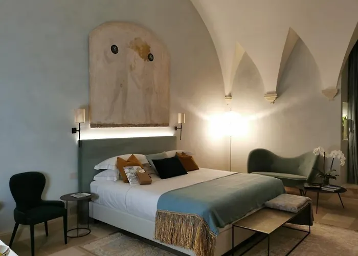 Palazzo Maresgallo & 4*