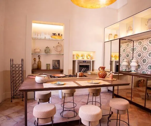 Palazzo Maresgallo 4*