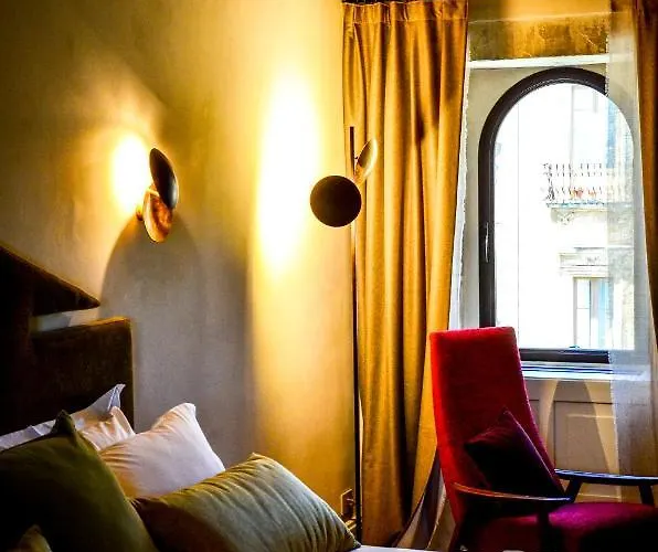 Palazzo Maresgallo Bed & Breakfast 4*