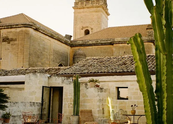 Palazzo Maresgallo & Lecce